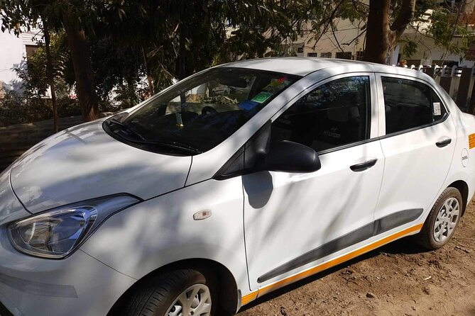One Way Private Transfer From Jodhpur to Jaisalmer