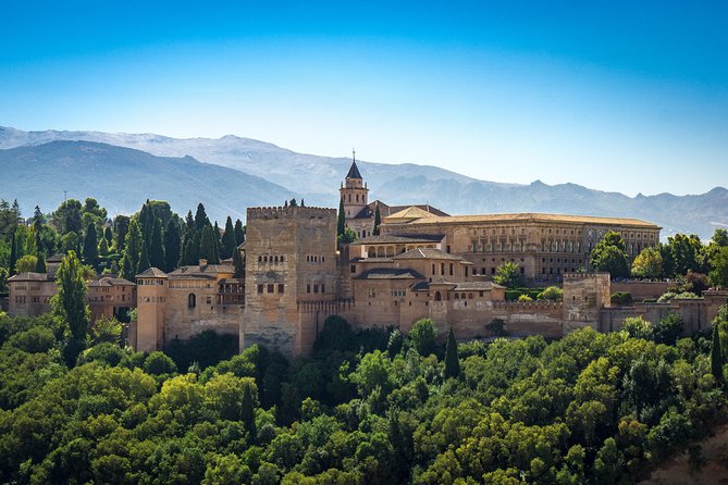 One-Way Private Transfer From/To Granada Airport - Pickup and Drop-off Details