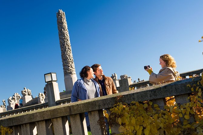 Oslo: Private VIP City Tour by Luxury Minivan With Driver & Guide