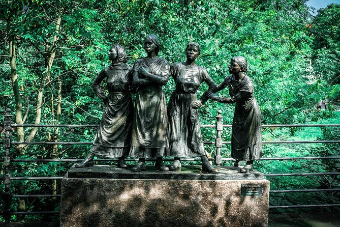 Oslo & Vigeland Park Private Walking Tour - Tour Overview
