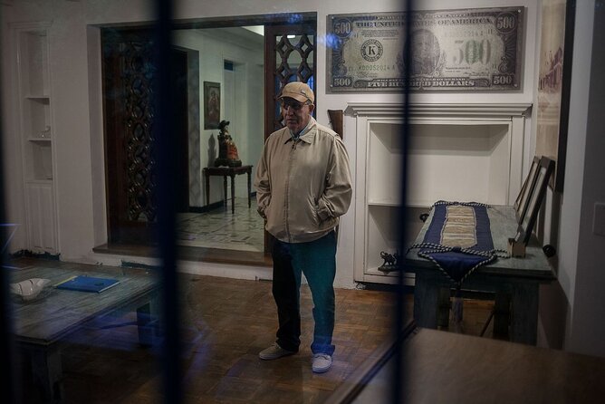 Pablo Escobar and Museum Roberto Escobar Medellin - Visiting Escobars Neighborhood