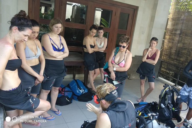 PADI Discover Scuba Diving for Beginners in Tulamben