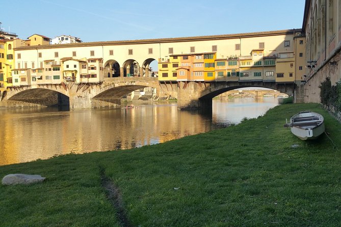 Palaces and Piazzas: A Self-Guided Audio Tour of Florence - Exploring Cathedral Square