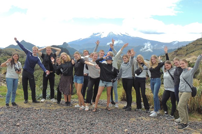 Papallacta Hot Springs and Hummingbirds Farm Day Tour