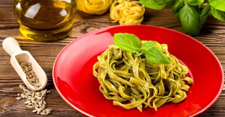 Pasta Cooking Class With Pesto Sauce Making in Rome Center