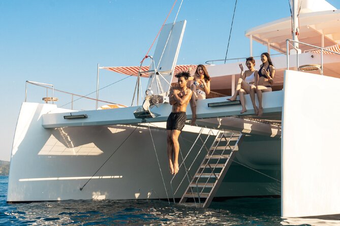 Pattaya: 3 Island-Hopping Full-Day Party Catamaran Cruise