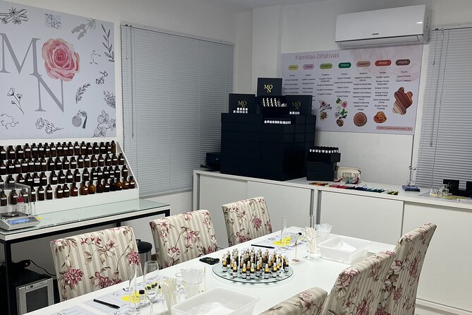 Perfume Creation Workshop in Florianópolis