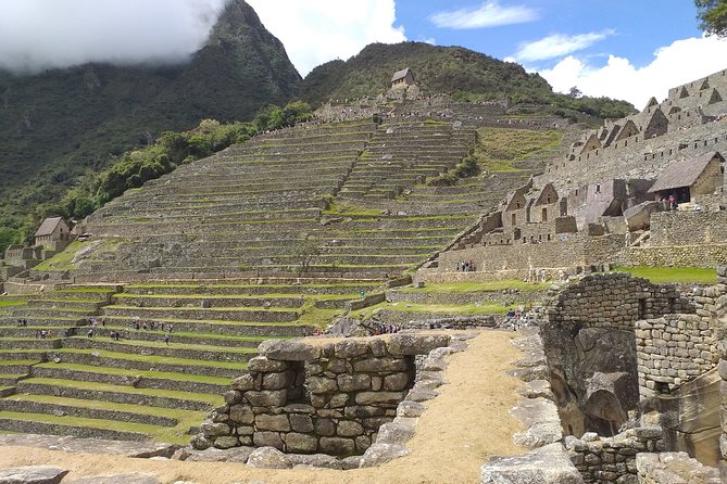 Peru Tour in 10 Days Starting Upon Arrival to Arequipa, a Quiet City