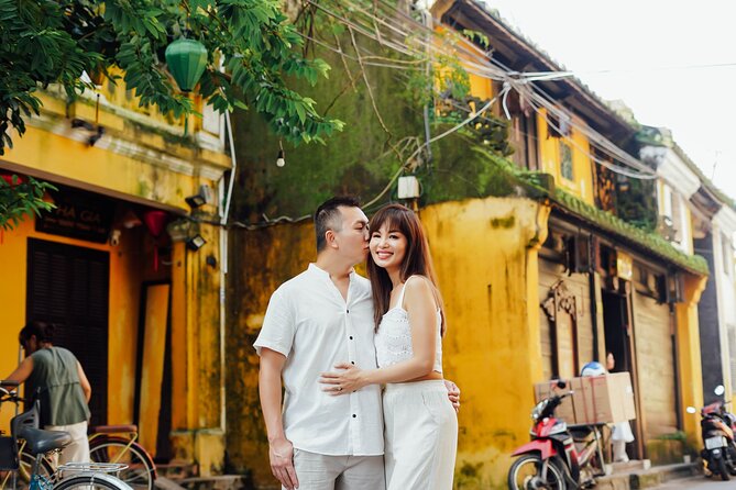 Photo Tour With Hue Photographer in Vietnam