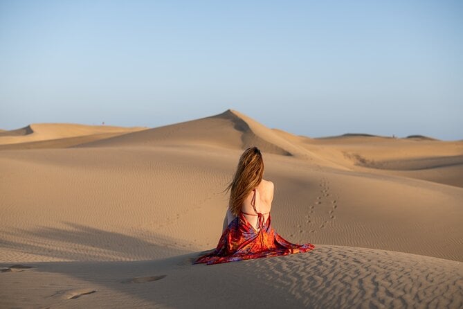 Photoshoot at Dunas Maspalomas in Desert Beach Ocean View - Location and Meeting Details