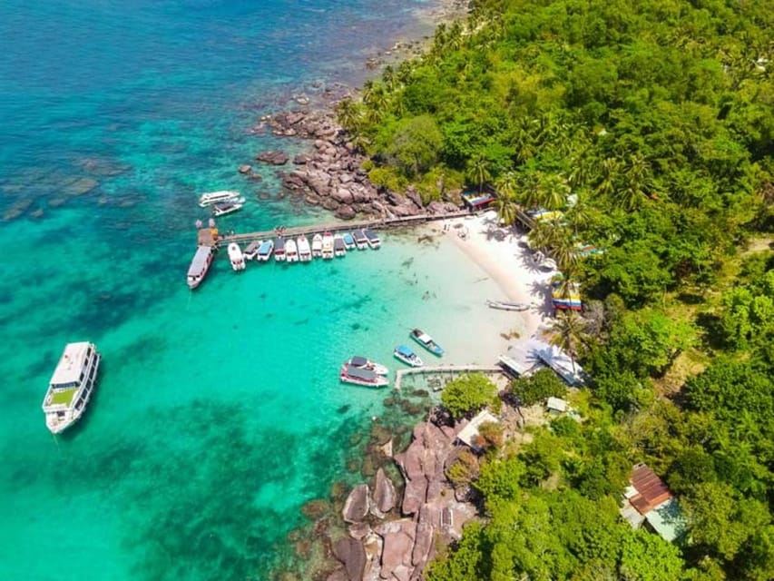 Phu Quoc: 3 Islands Trip Snorkeling by Speed Boat