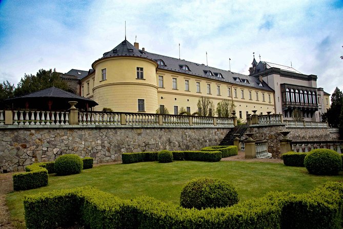 Pilsner Urquell Brewery Private Day Trip, Pilsen City and Chateau Tour + Lunch