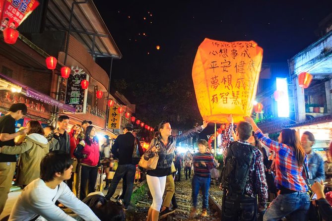 Pingxi Jiufen Day Trip From Taipei With Sky Lantern Experience - Overview of the Tour