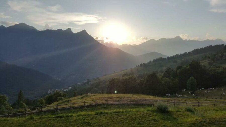 Pomaretto: Occitan Valleys Walking Tour With Food & Wine - Tour Overview and Pricing