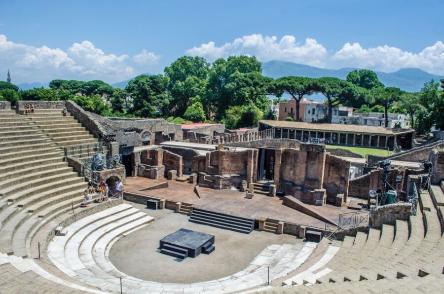 Pompeii: Skip the Line Ticket and Guided Tour