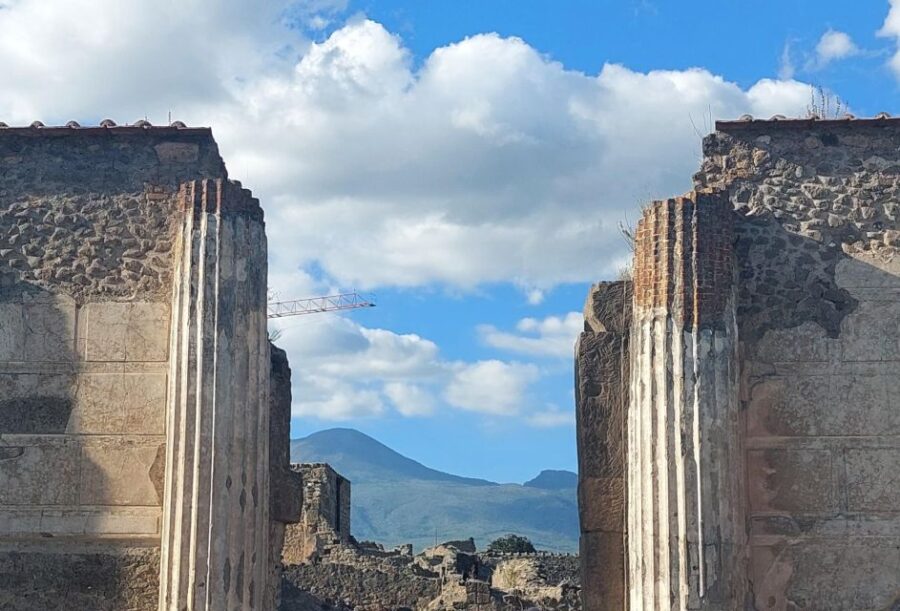 Pompeii: the Best Spot for Your Personal Card in Pompeii