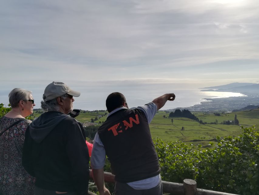 Ponta Delgada: Half-Day 4×4 Sete Cidades Trip