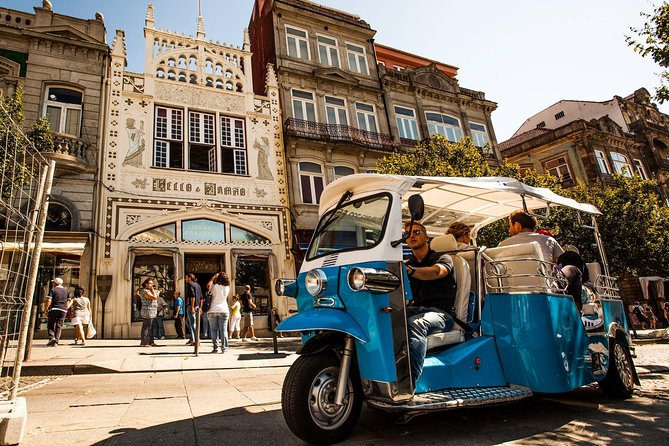 Porto Full Day Private Tour With Tuk Tuk and Lunch - Tour Overview