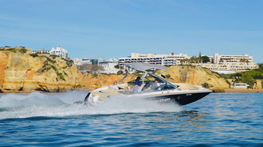 Power and Luxury on a Mastercraft X80
