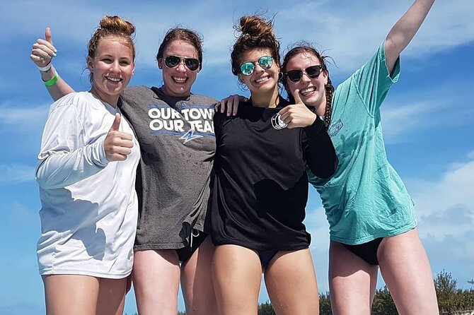 Powerboat and Snorkel Experience With Swimming Pigs and Turtles
