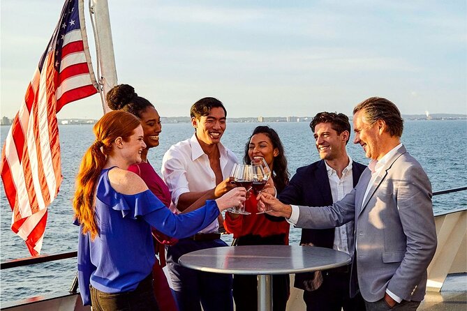 Premier Chicago River Fireworks Dinner Cruise