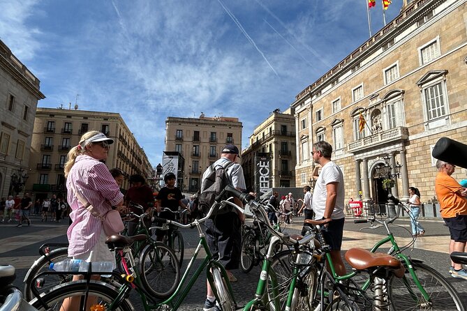 Private 3-Hour Barcelona Bike Tour: Highlights and Hidden Gems - Tour Overview