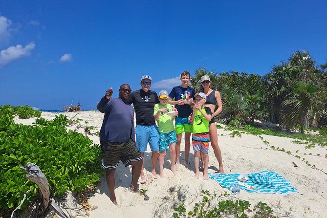 Private 4 Hour Rose Island Tour Snorkeling Fishing