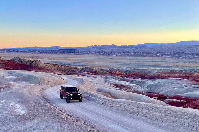 Private 4 Hours Bentonite Hills Jeep Tour - Tour Overview