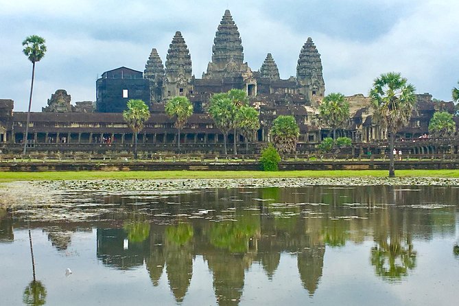 Private 5 Day Siem Reap: Angkor Temples & Floating Village Tour - Tour Overview