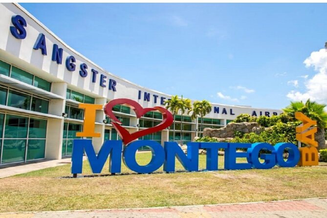Private Airport Transfer To/From All Hotels in Negril Round Trip