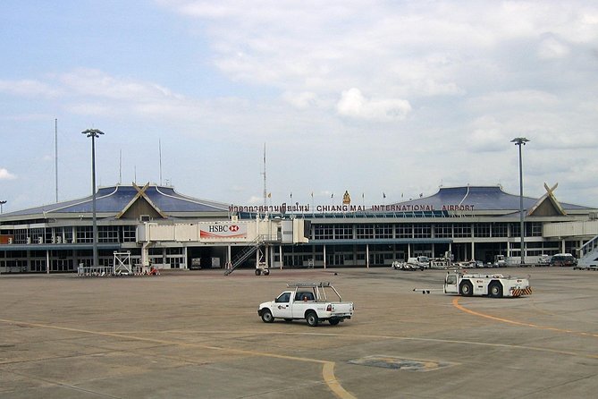 Private Arrival Transfer - Chiang Mai Airport to Chiang Mai City Hotel(SHA Plus)