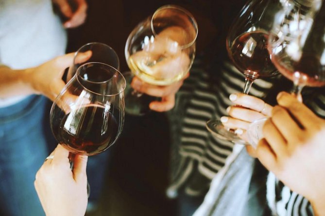 Private Barcelona Walking Tour & Wine Tasting + Tapas Dinner - Overview and Details