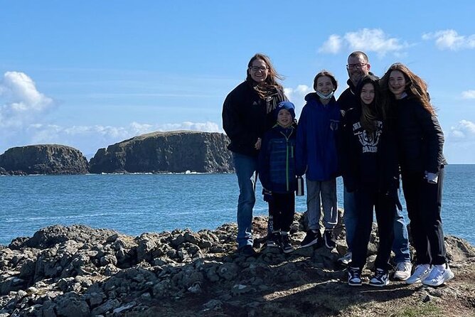 Private Belfast Mural & Giants Causeway Tour From Belfast (2 in 1)