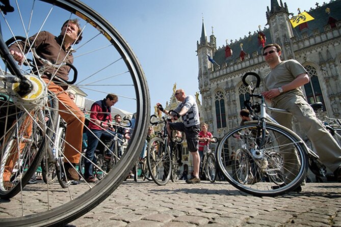 Private Bike and History Tour - Meeting and Pickup