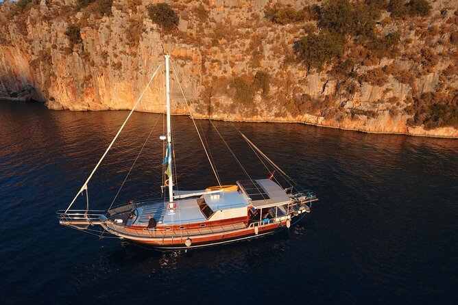 Private Boat Tour to Kaputas Beach and Blue Cave