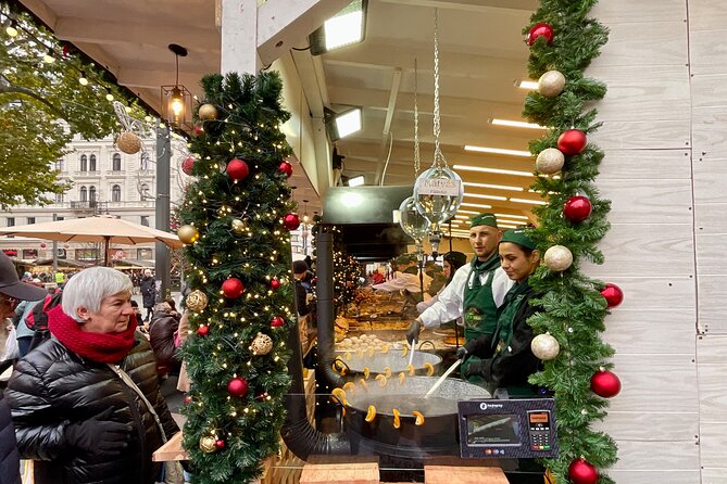 Private Budapest Christmas Market Tour With Chimney Cake & Mulled Wine - Tour Overview