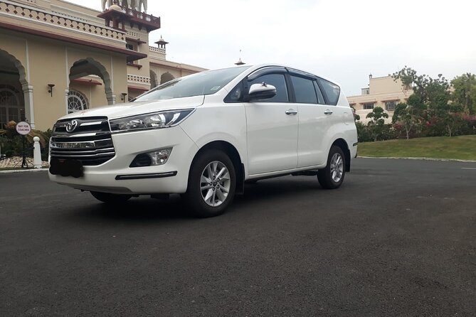 Private Car Jaipur to Agra