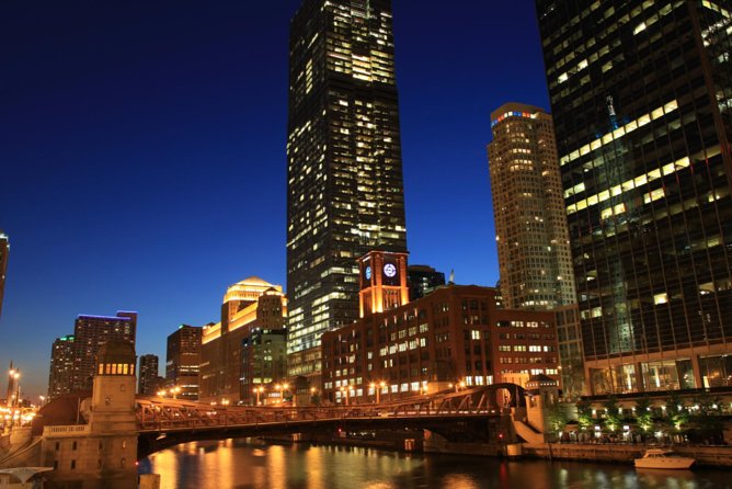 Private Chicago Mafia and Blues Evening Tour - The Mafias Rise in Chicago