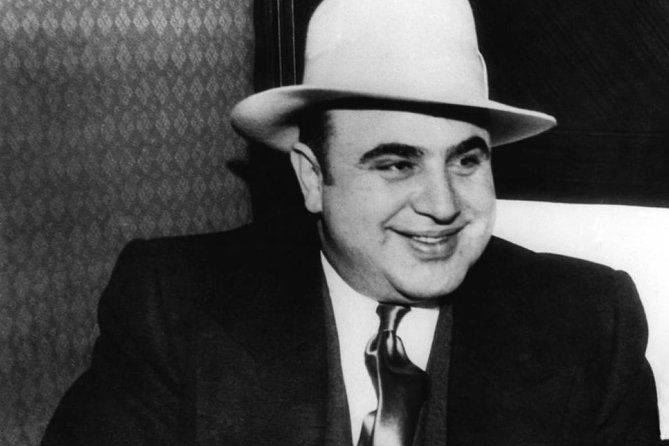 Private Chicago Mafia and Blues Evening Tour - The Mafias Rise in Chicago