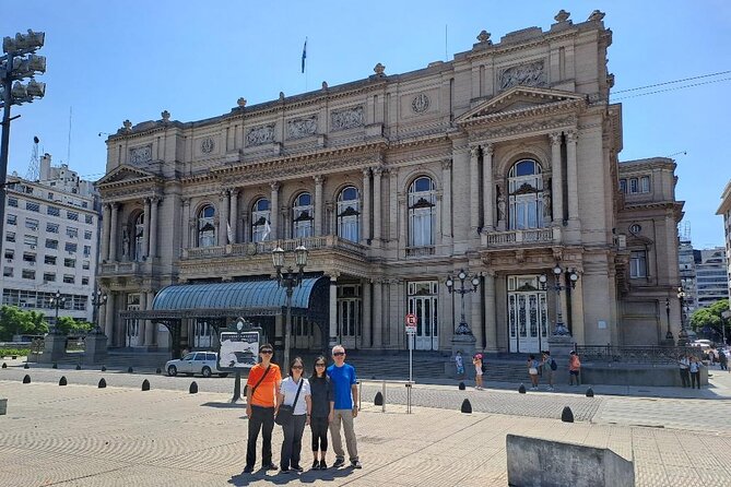 Private City Tour in Car of Buenos Aires With a Local Guide