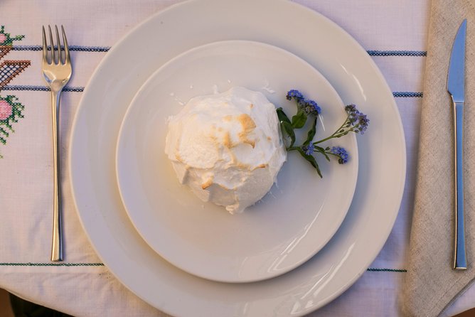 Private Cooking Class at a Cesarinas Home in Cernobbio - Meal and Beverages