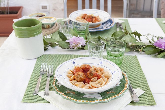 Private Cooking Class at a Cesarinas Home in Salerno