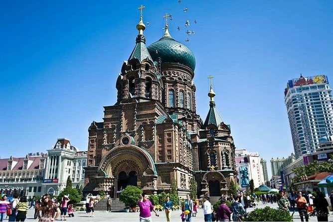 Private Customized Harbin City Day Tour by Public Transportation