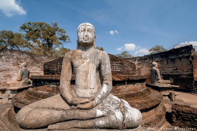 Private Day Tour to Sigiriya Dambulla & Polonnnaruwa From Colombo