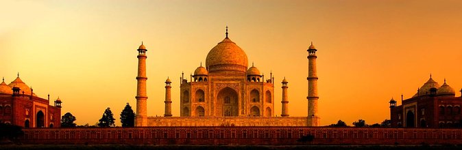 Private Day Trip to Taj Mahal From New Delhi