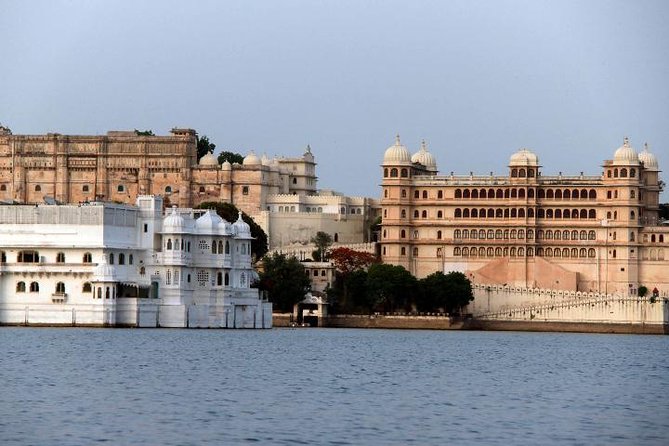 Private Day Trip to the Jain Temple and Ranakpur From Udaipur