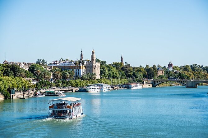 Private Departure Transfer: Hotel to Seville Airport
