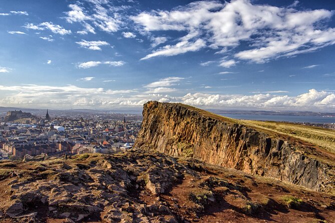 Private Executive Edinburgh Airport Transfers to Edinburgh City
