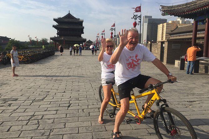 Private Family Tour to See Pandas and China’s Golden Cities
