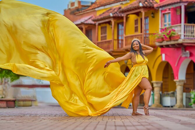 Private Flying Dress Photoshoot in Cartagena